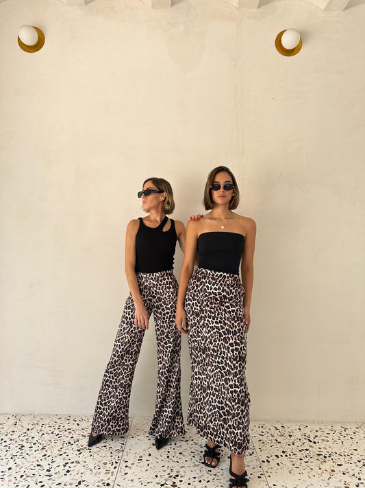 ANIMAL PRINT TREND SKIRT AND PANTS