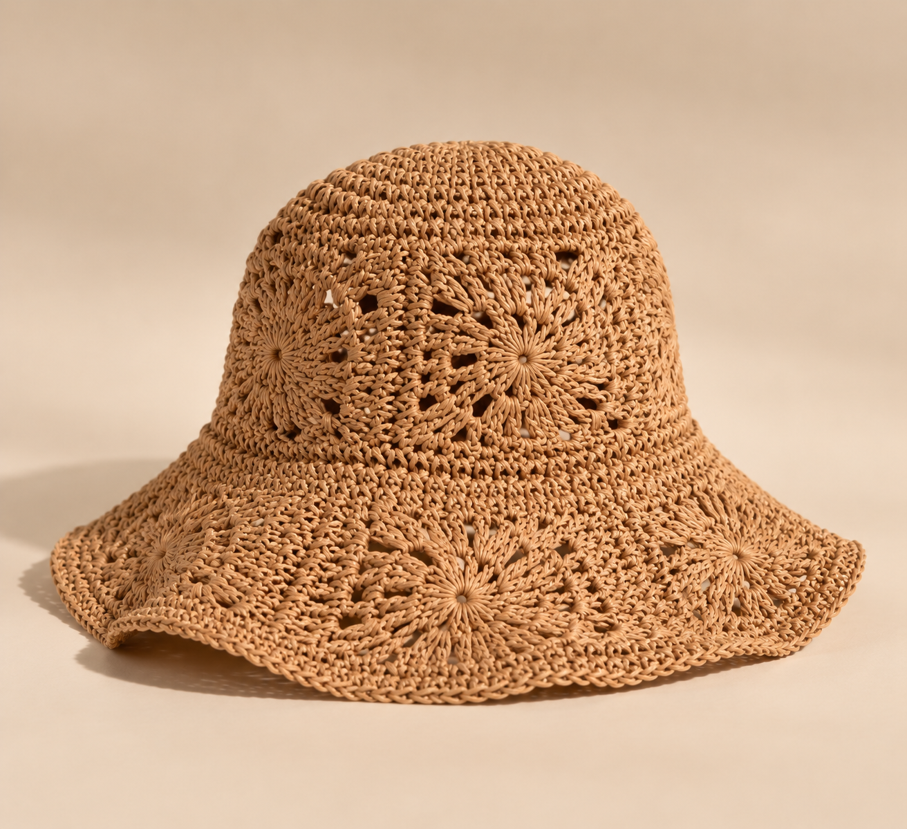 LUCIANA BUCKET HAT