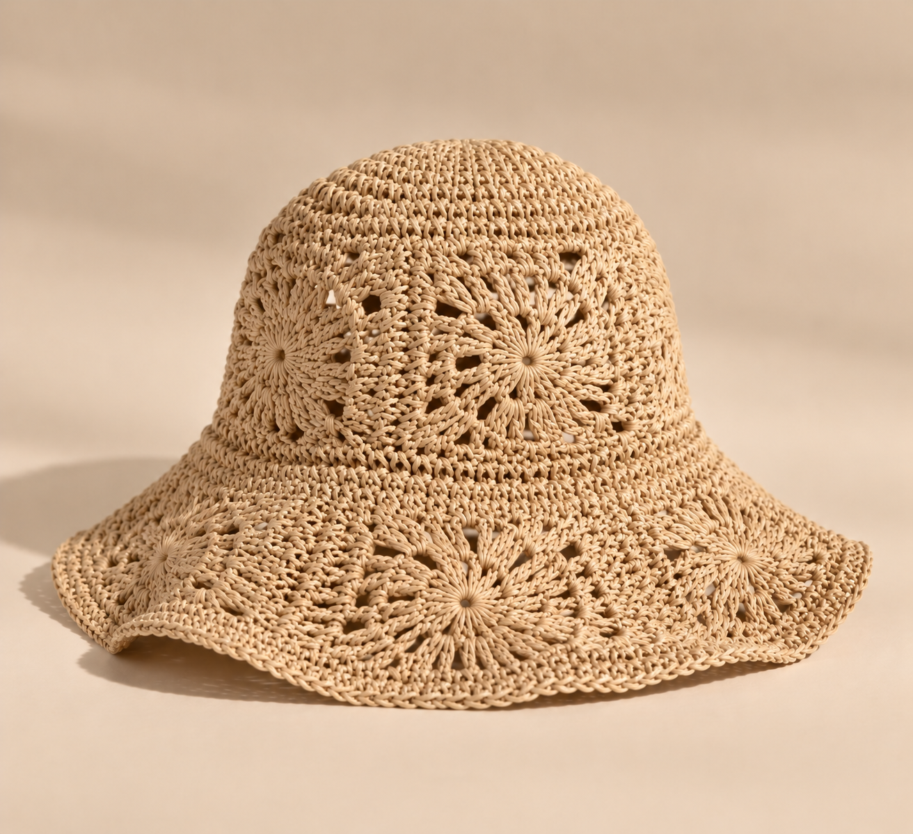 LUCIANA BUCKET HAT